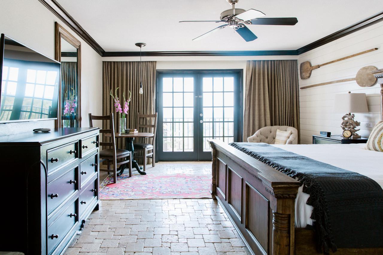 Hillside Boutique Hotel Castroville المظهر الخارجي الصورة
