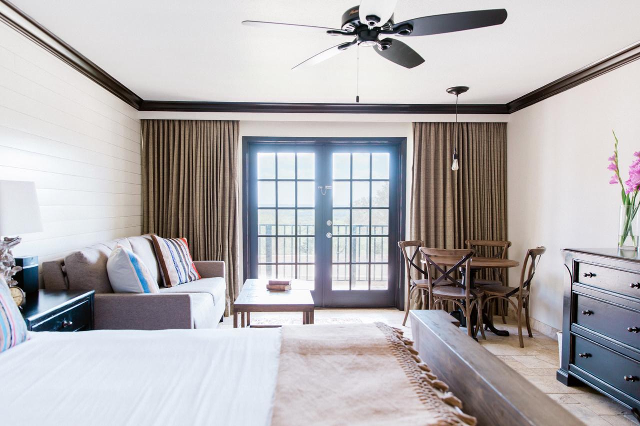 Hillside Boutique Hotel Castroville المظهر الخارجي الصورة
