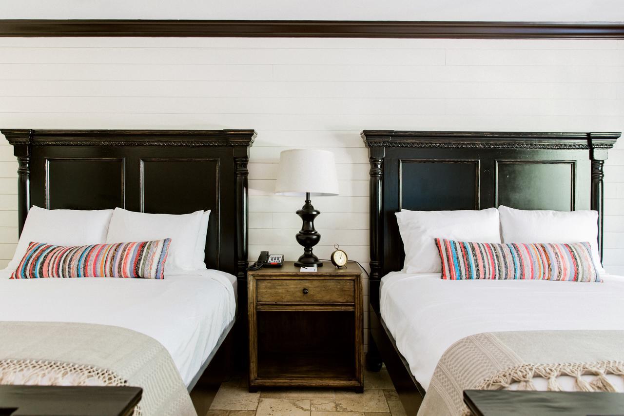 Hillside Boutique Hotel Castroville المظهر الخارجي الصورة